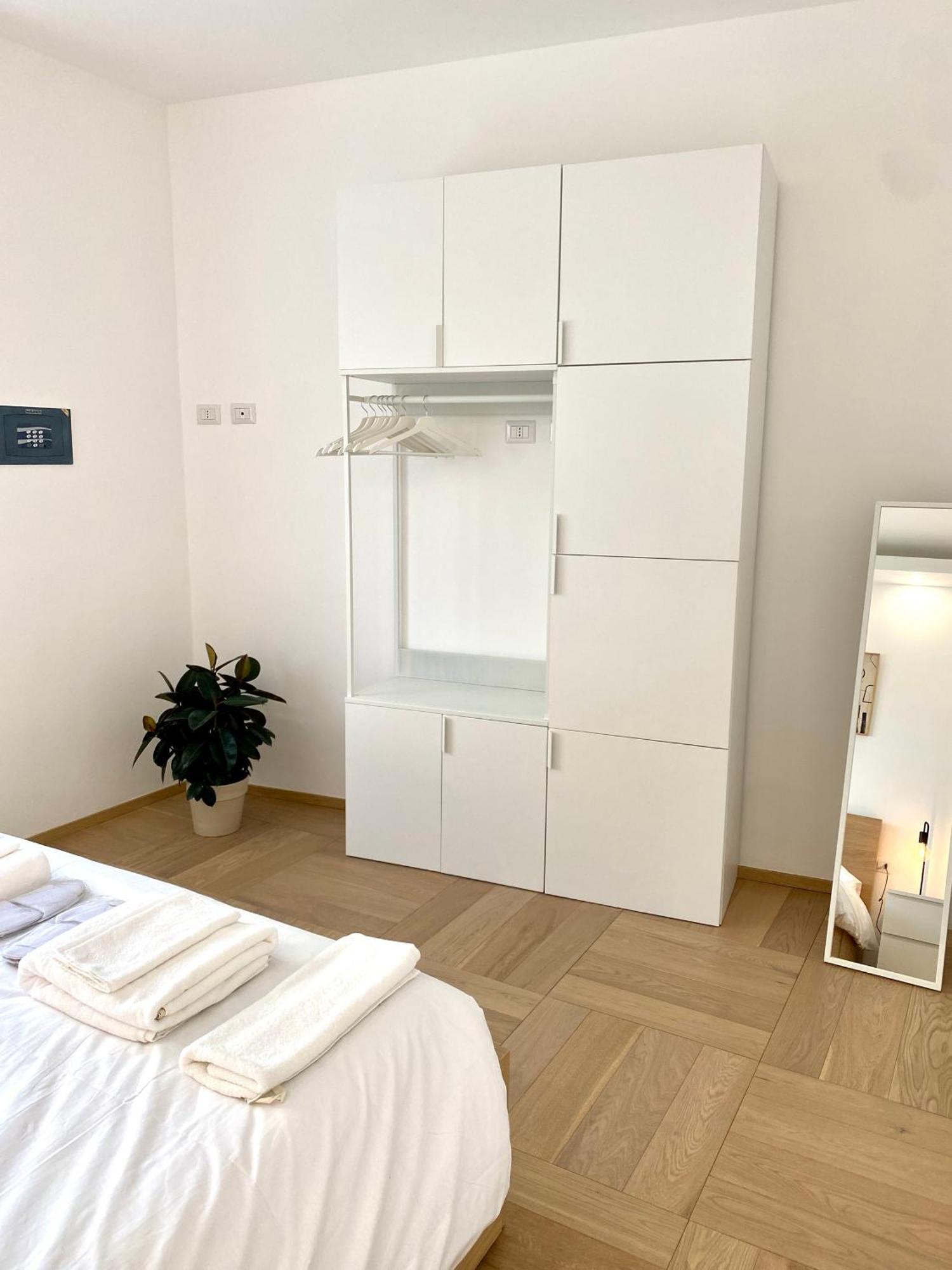 Faenza 18, A Cozy Apartment Milano Eksteriør bilde