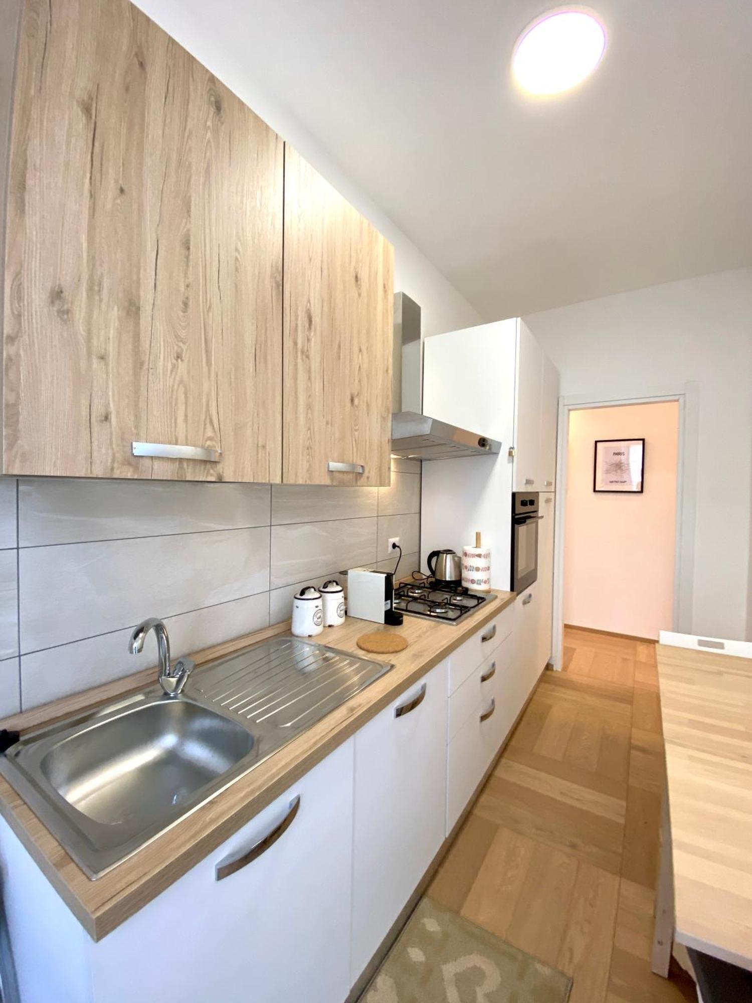 Faenza 18, A Cozy Apartment Milano Eksteriør bilde